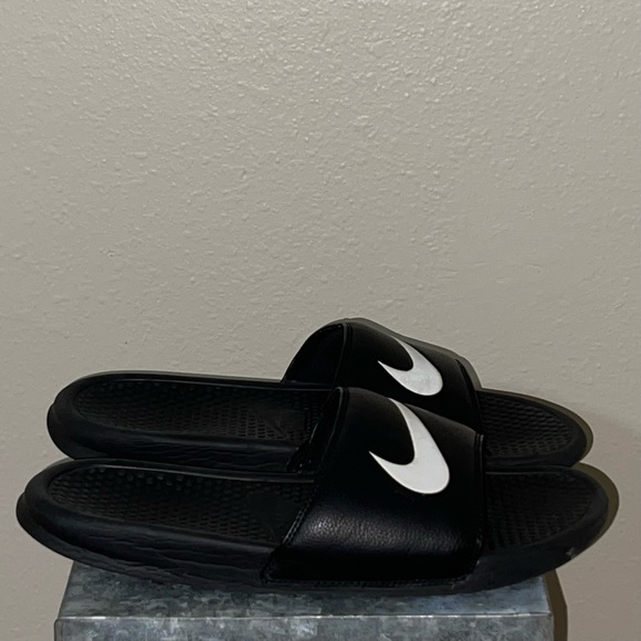 Nike Shoes Nike Mens Black Victori One Slides Size 3 Poshmark